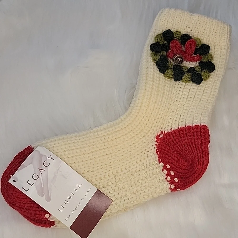 LEGACY LEGWEAR Cable Knit Holiday Wreath Slip Resistant Loungewear Slipper Socks